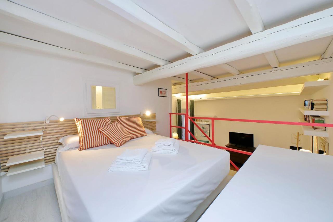 4Bnb - Serpenti Delightful Apartment Rome Bagian luar foto